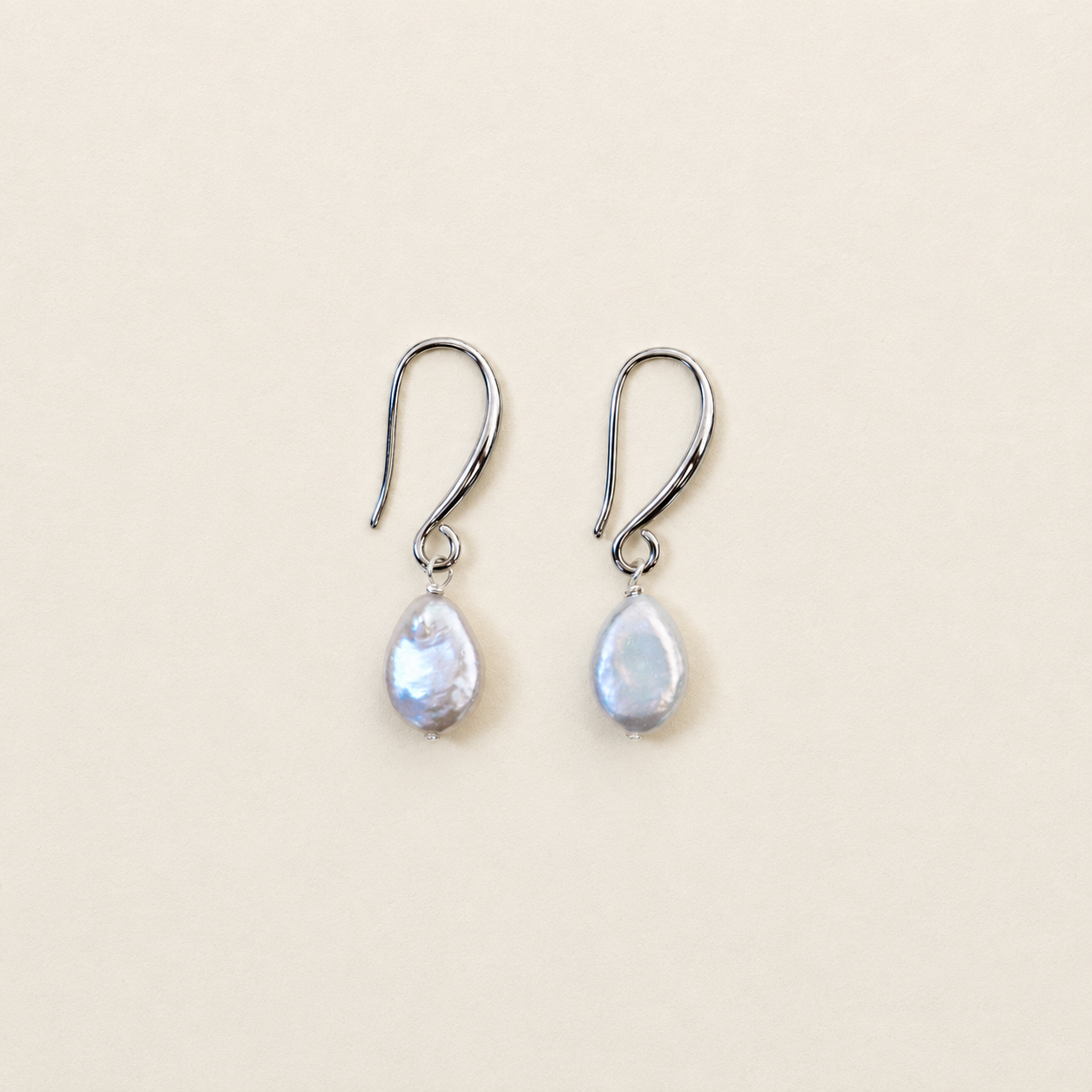 Lunaria Pearl Earrings