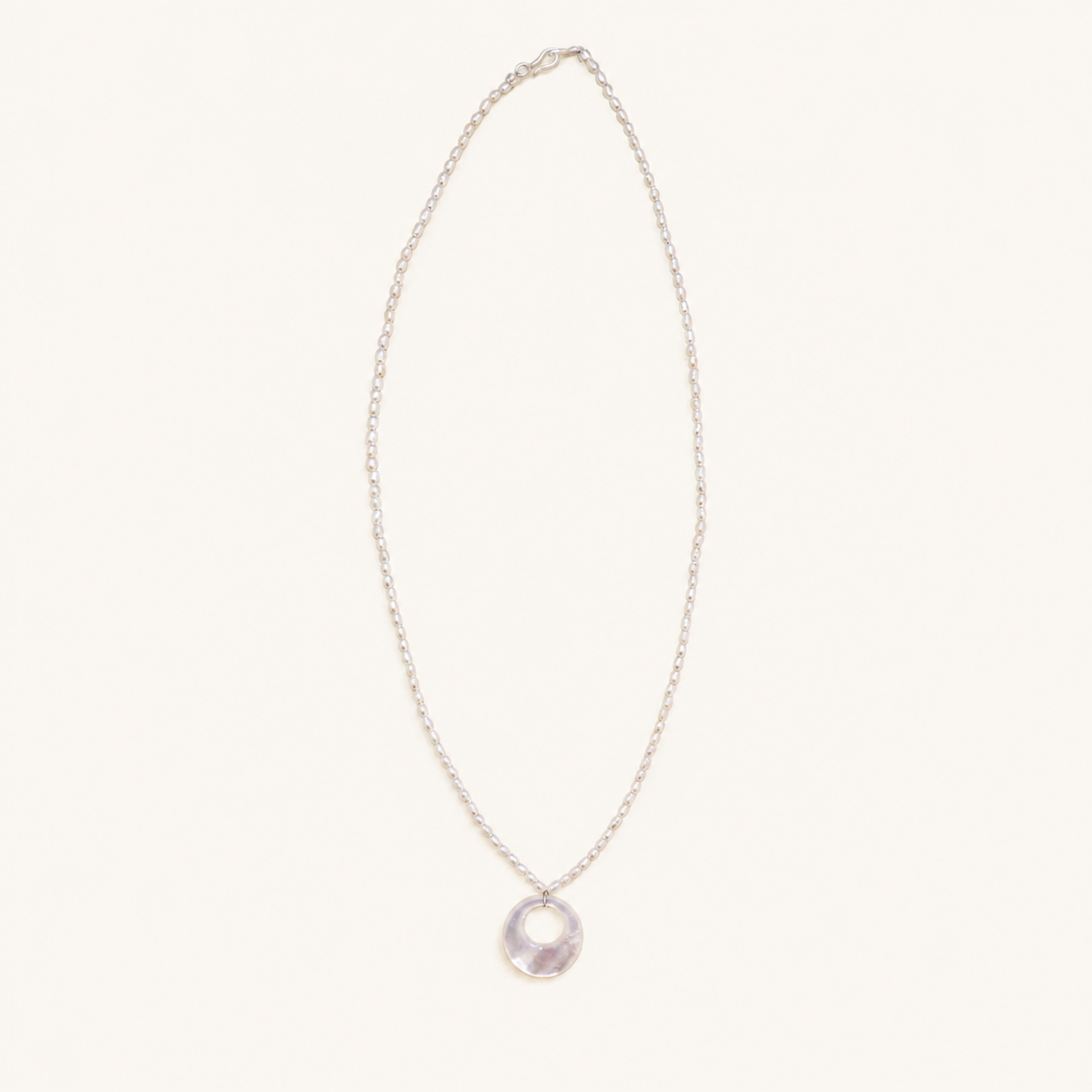 Halo Pearl necklace