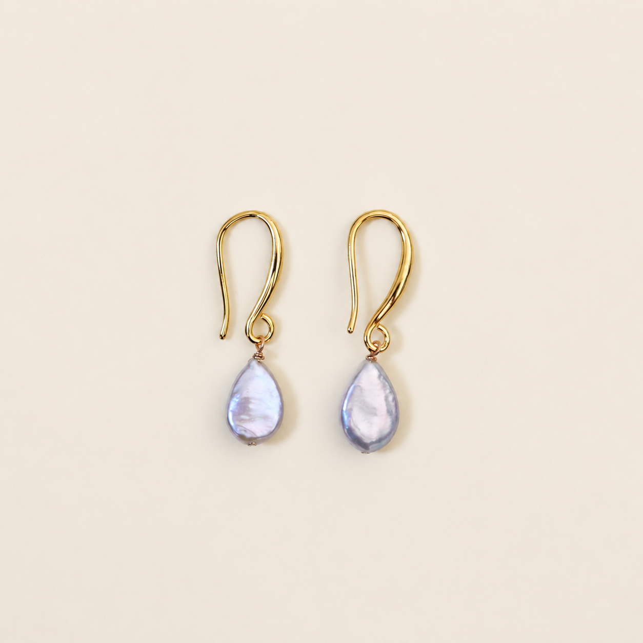 Lunaria Pearl Earrings