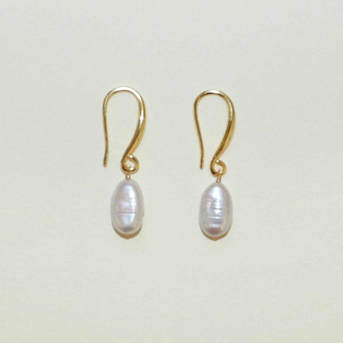 Eirene Pearl Earrings